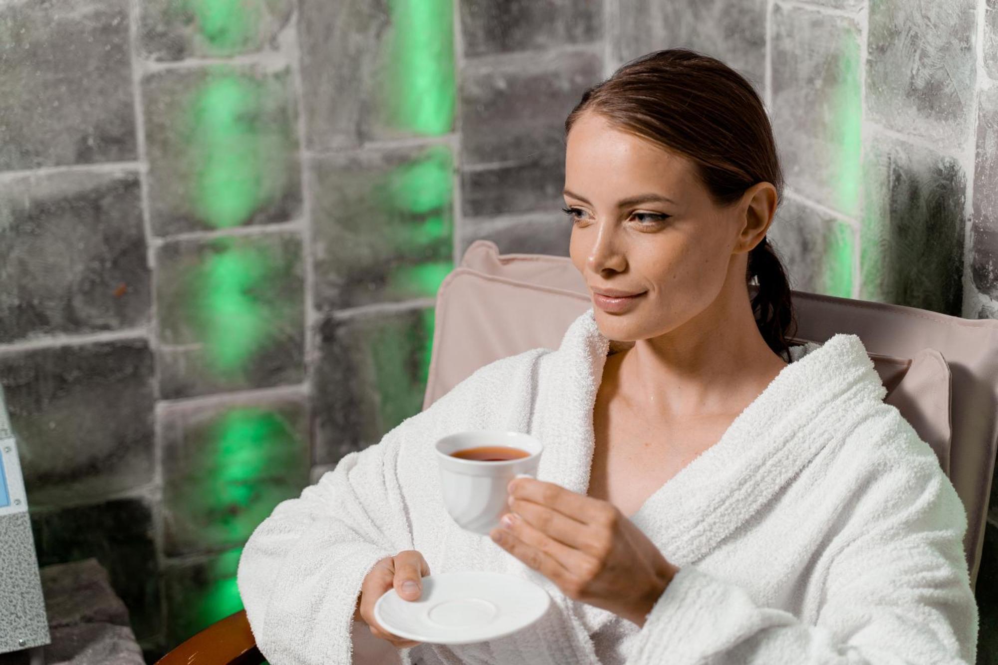Sofa Boutique Hotel & Spa Суми Екстериор снимка